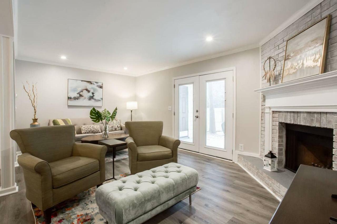 Modern + Cozy Townhome - Minutes To Avalon W/King Roswell Exterior foto